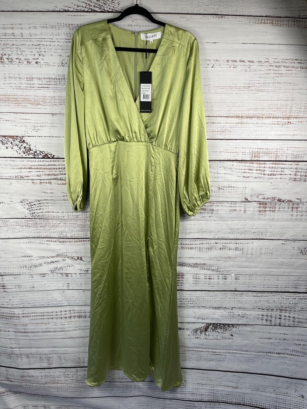 Elliatt Kai Maxi Dress Women's Size Medium Avocado Long Sleeve V Neck Front Slit